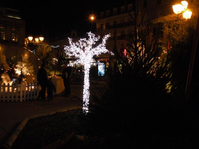  décorations de noel, place du Maréchal Foch